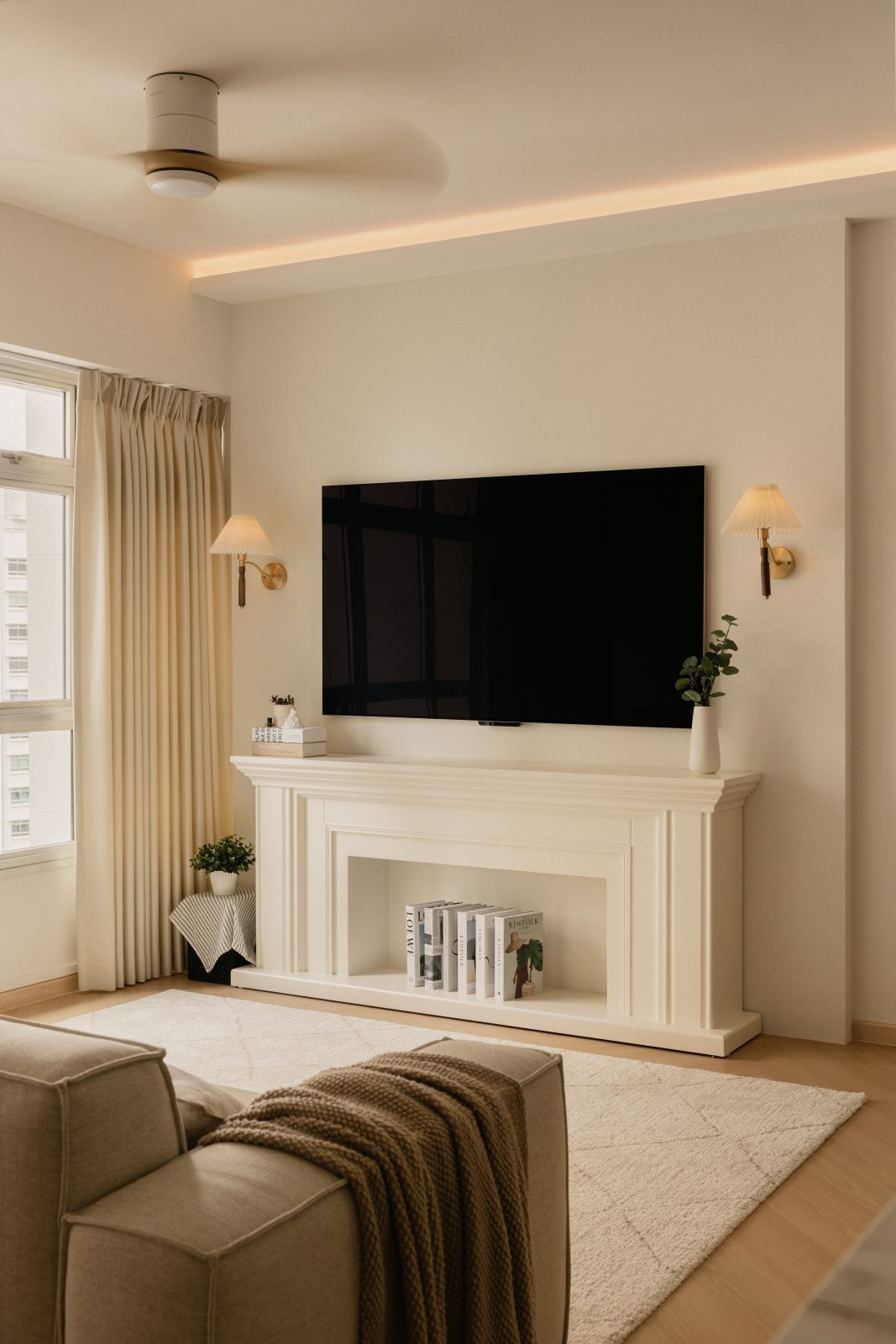 TV console customisation for HDB units